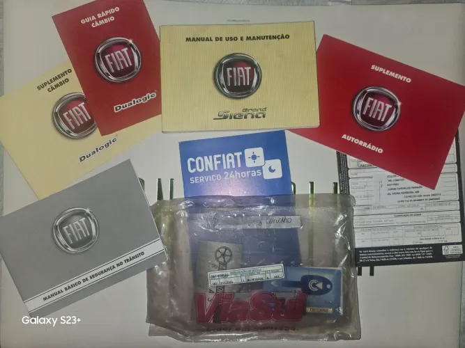 MANUAL DO PROPRIETÁRIO DO GRAND SIENA 2012 2013 2014 2015 2016 ORIGINAL + Capinha FIAT