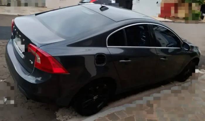 Volvo S60 T-5 2.0 240cv 4P 2011