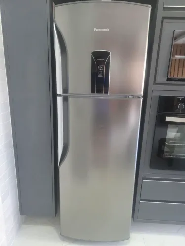 Geladeira Panasonic Frost Free 387L - Excelente Funcionamento