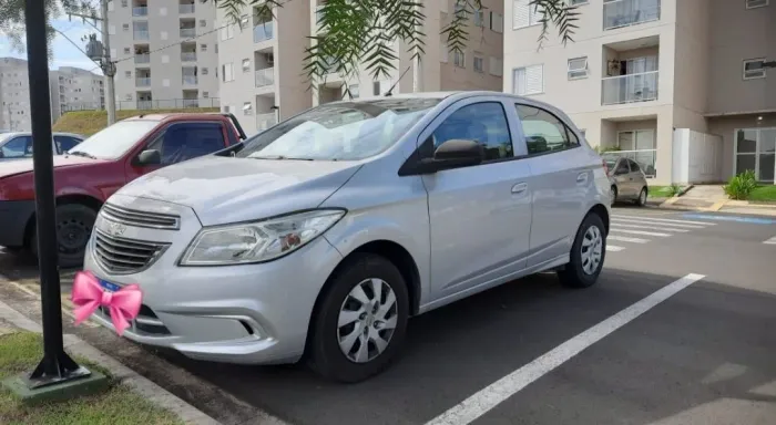 Chevrolet Onix Hatch LT 1.0 8V Flex Power Mec. 4P 2015