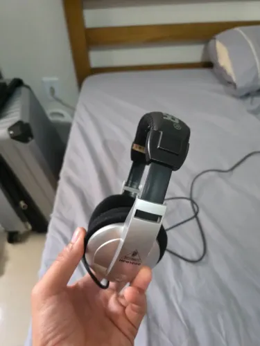 Fone ouvido Behringer HPM1000