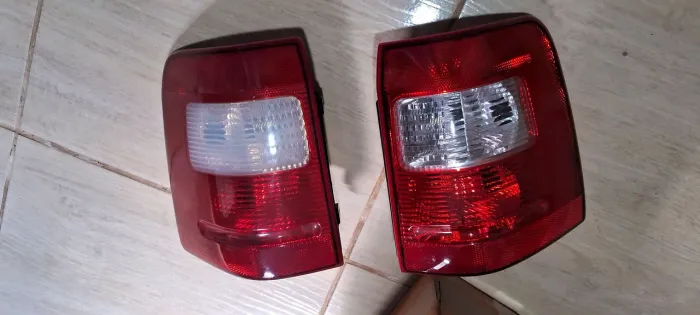 Lanterna traseira ecosport ano 2006 (os dois)