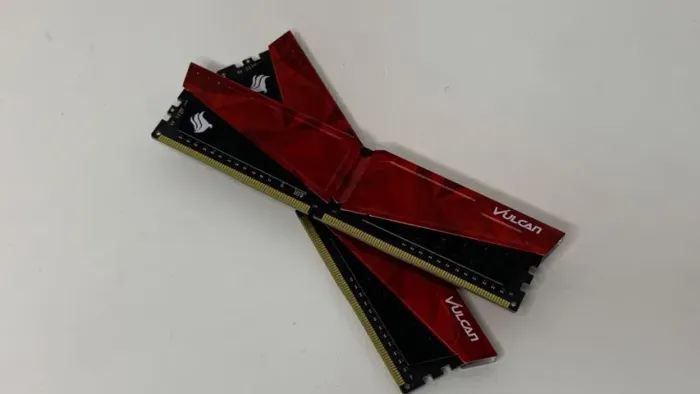 16GB (2X8GB) T-FORCE VULCAN 3200MHZ