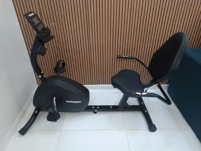 Bicicleta ergométrica winnek