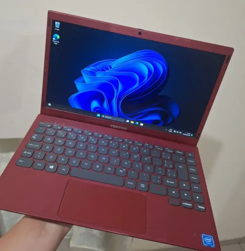 Notebook na caixa,está em perfeito estado,Windows 11,pacote Office