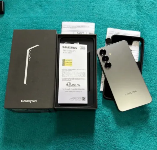 Samsung Galaxy S 25
