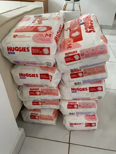 Fralda Huggies pants tamanho M