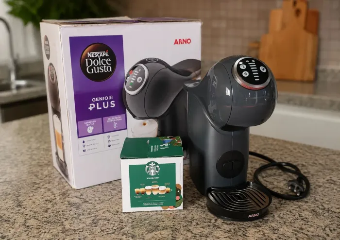 Cafeteira Dolce Gusto Seminova