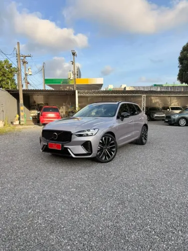 Volvo XC-60 T-8 Ultra Dark 2.0 AWD (híbrido) 2026