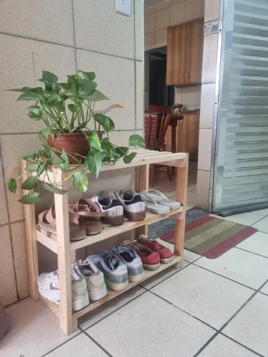 sapateira de pinus,artesanal e elegante