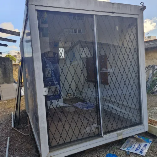 Container p plantão de vendas