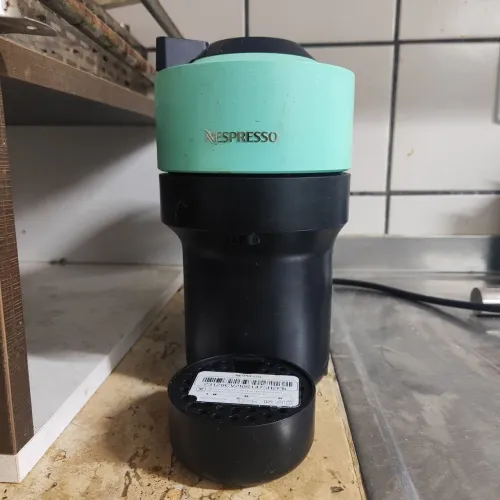 Cafeteira Vertuo Nespresso azul