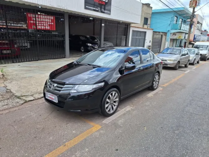 Honda City Sedan LX 1.5 Flex 16V 4P Aut. 2010