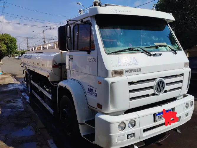 Caminhão pipa Volkswagen worker 15-190