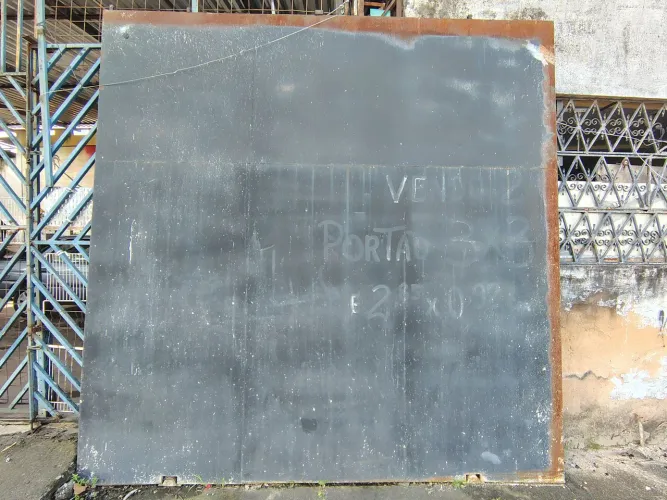 PORTÃO CHAPEADO DE CORRER 3m x 3m