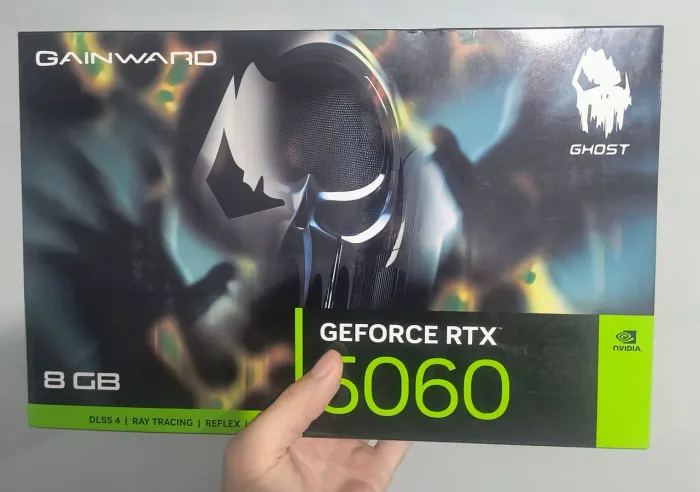 Placa de vídeo RTX 5060 8gb Gainward