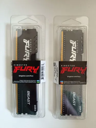 Kit Memória RAM DDR4 16GB (2x8GB) Kingston FURY Beast 2666MHz