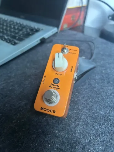 Pedal Phaser Ninety Orange Mooer (ñ é mxr phase 90 boss walrus tc eletronic)