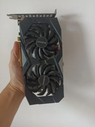 GTX 1650 Gigabyte