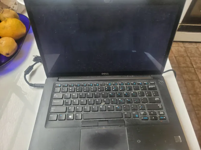 Notebook com tela touch-screen 