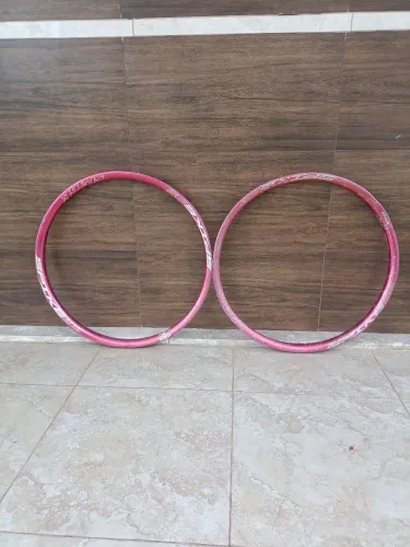 Par de Aros Spank Spike 26