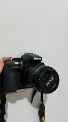câmera DSLR Nikon D5300