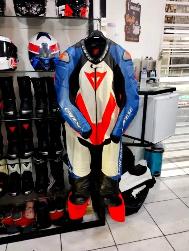Macacão Dainese 58 Eur Laguna seca 5 BMW