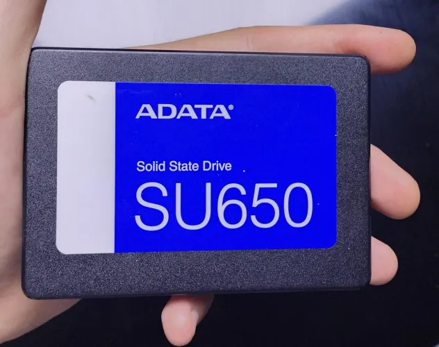 SSD 240GB Sata ADATA Funcionando Corretamente