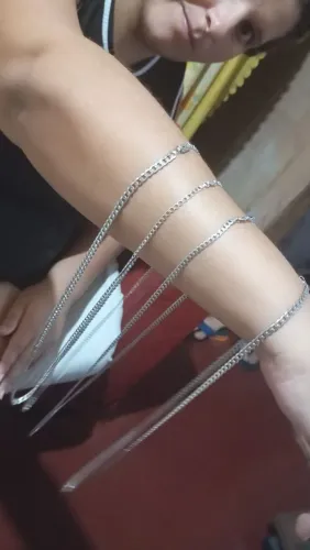 Vende se corrente prata
