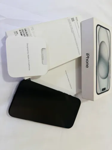 iPhone 15 256g