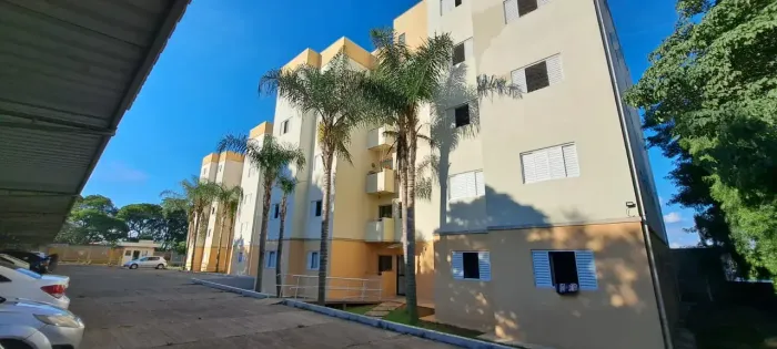 COM ELEVADOR - SEMI MOBILIADO