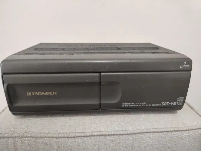 Disqueteira Pioneer CDX FM128
