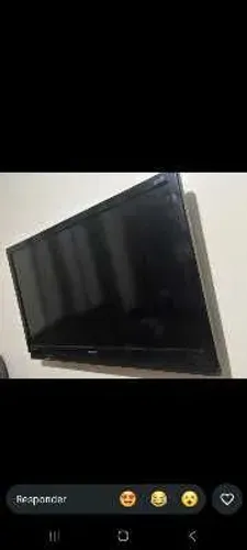 Vendo televisão 