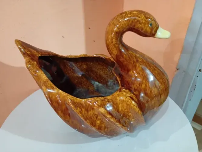 Pato de louça 