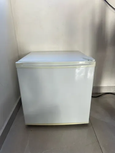 Frigobar em ótimo estado