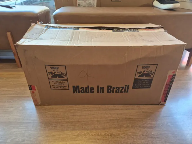 Caixa de Papelão 