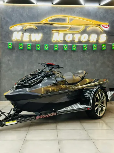 Jet ski seadoo rxt-x 300 2022 3 lugares 
