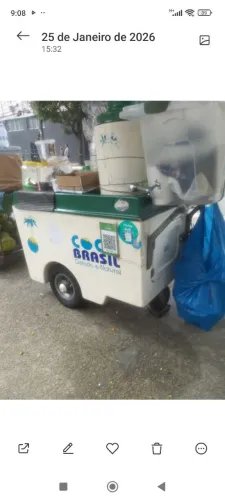 Vende-se carro de côco 