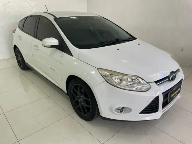 Ford Focus 1.6 S/1.6 SE Flex 16V 5P AUT 2015
