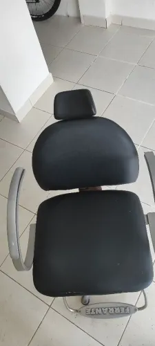 Cadeira hidráulica e reclinável Ferrante