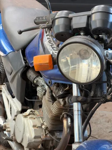 Honda CBX 200 Strada 2001