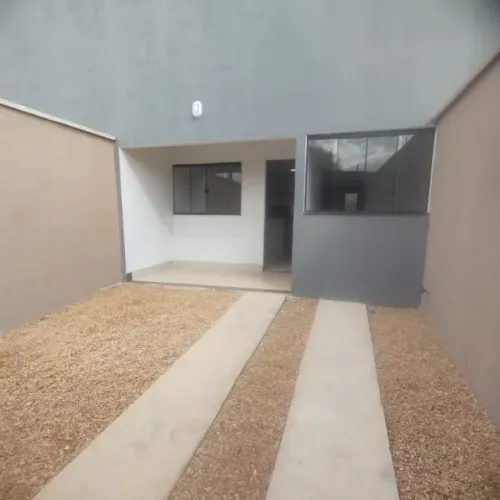 Casa Acesso individual exclusivo. Aureny3, com 2/4, 02 vagas gar., área serv. coberta