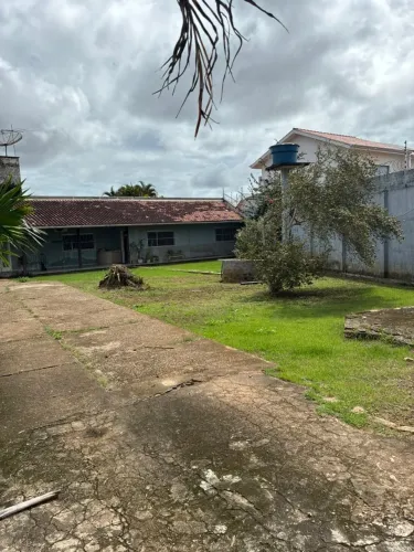 Duas Casas, Um Preço: A Oportunidade que Você Não Esperava.