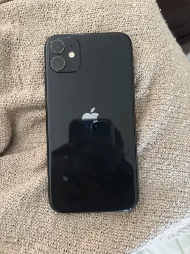 ? iPhone 11 + acessórios ? Completo e nunca aberto!