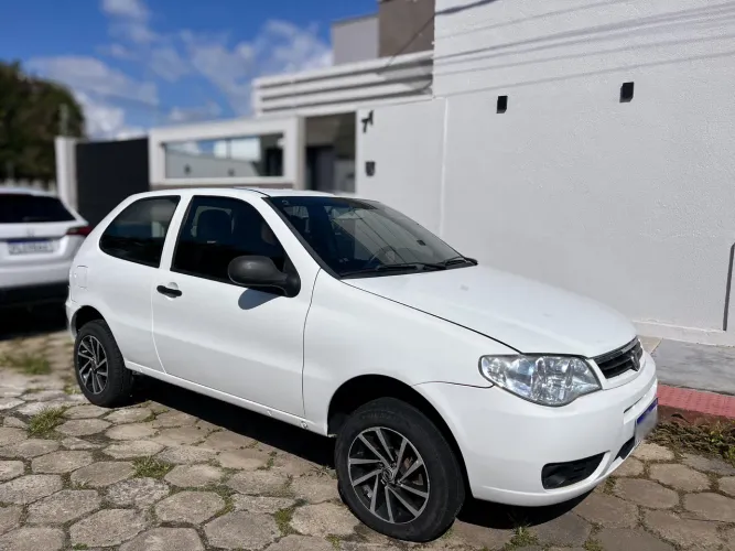 Fiat Palio Celebration 1.0 Fire Flex 8V 2P 2015