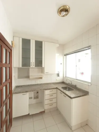 Apartamento com 02 dormitórios - Cozinha Planejada - Zona 07