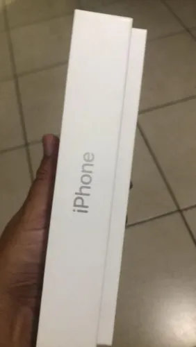 Vendo IPhone (11) 64GB