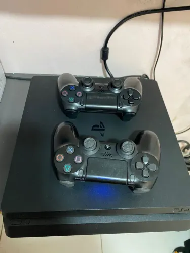 Vendo ou troco ps4 em iPhone 