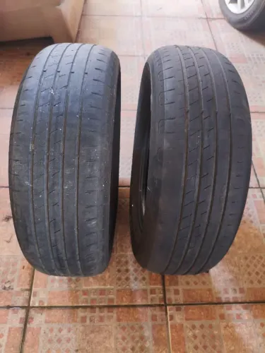 Lote de pneus