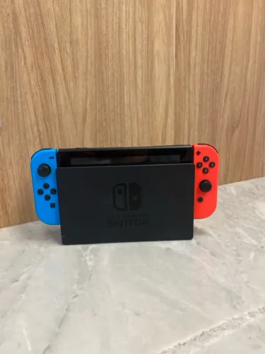 Nintendo Switch 32GB COMPLETO